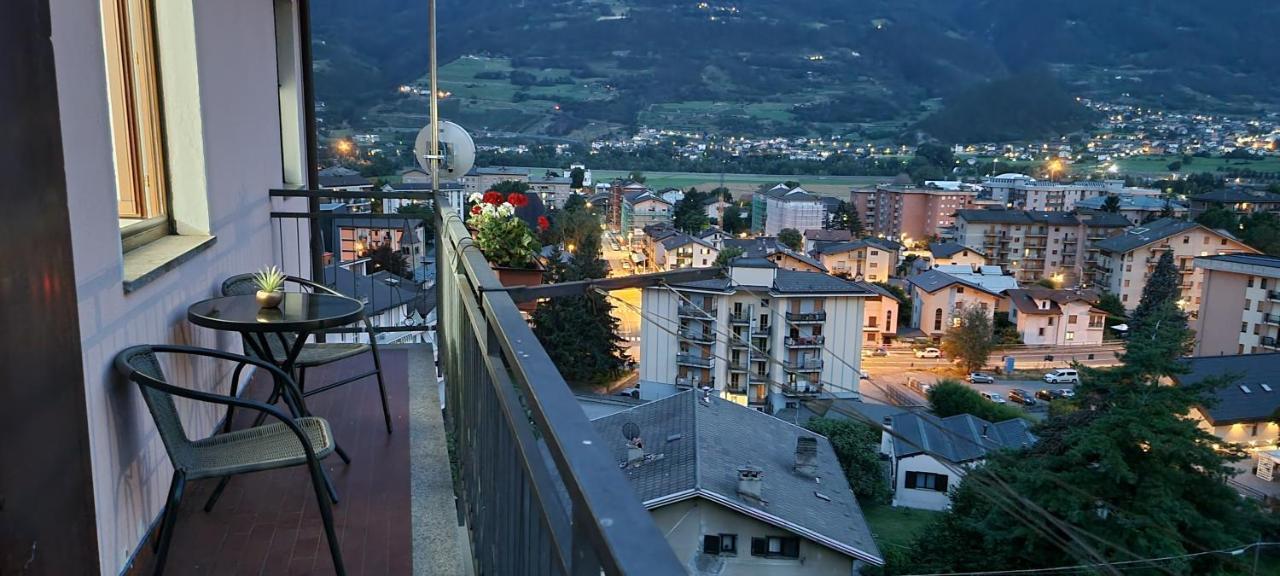 Yudi House Appartement Aosta Buitenkant foto